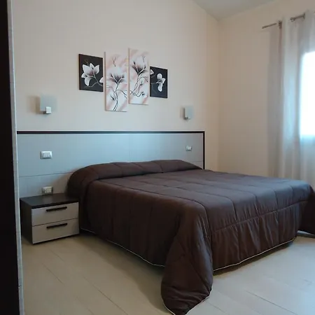 L'aurora Oda ve Kahvaltı Pula