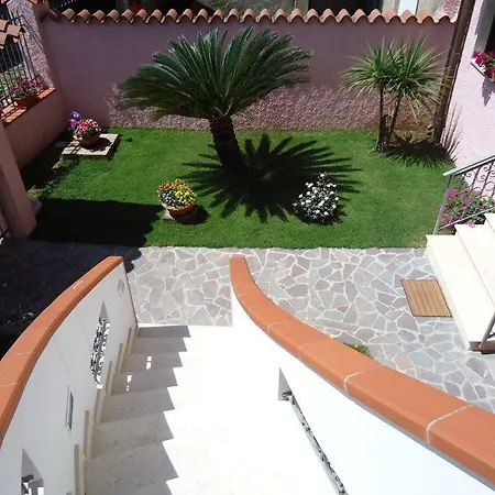 L'aurora 4* بولا